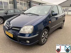 Blauw Gebruikt 2005 Nissan Almera Tino MPV | € 1.750 (Eerlijke prijs)