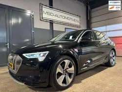 Zwart Gebruikt 2019 Audi e-tron Design SUV | € 24.449 (Super prijs)