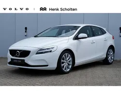 Wit Gebruikt 2018 Volvo V40 Dynamic Stationwagen | € 19.950 (Duur)