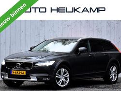 Grijs Gebruikt 2017 Volvo V90 CC Pro Stationwagen | € 26.950 (Goede deal)