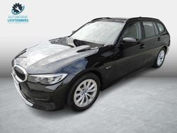 Zwart Gebruikt 2022 BMW 320e Basis Stationwagen | € 27.500 (Super prijs)