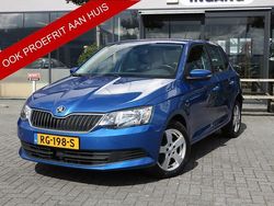 Blauw Gebruikt 2017 Skoda Fabia Drive Hatchback | € 12.950 (Eerlijke prijs)