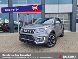 Grijs Gebruikt 2024 Suzuki Vitara Style SUV | € 27.400 (Eerlijke prijs)