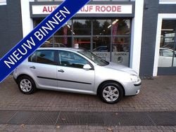 Zilver Gebruikt 2005 VW Golf IV Hatchback | € 4.950