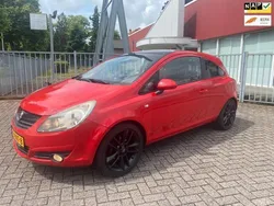 Rood Gebruikt 2011 Opel Corsa Color Edition Hatchback | € 3.250 (Iets duurder)