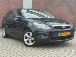 Zwart Gebruikt 2011 Ford Focus Hatchback | € 1.999 (Goede deal)