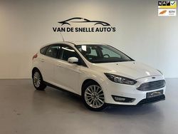Wit Gebruikt 2015 Ford Focus Titanium Hatchback | € 7.790 (Iets duurder)