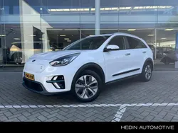 (swp) snow white pearl p Gebruikt 2021 Kia e-Niro SUV | € 24.950 (Super prijs)