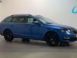Blauw Gebruikt 2020 Skoda Octavia Business Line Stationwagen | € 19.850 (Eerlijke prijs)