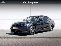 Zwart, metallic lak Gebruikt 2025 BMW 330e Basis Sedan | € 54.900 (Eerlijke prijs)