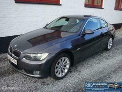 Grijs Gebruikt 2008 BMW 330 Executive Coupé | € 11.850 (Duur)