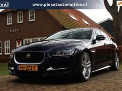 Zwart Gebruikt 2015 Jaguar XE Portfolio Sedan | € 19.945 (Iets duurder)