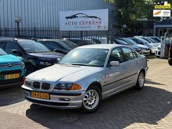 Gebruikt 2000 BMW 320 | € 4.950
