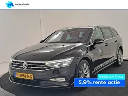 Zwart, metallic lak Gebruikt 2020 VW Passat Business Stationwagen | € 28.390 (Iets duurder)