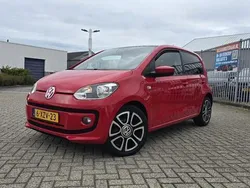 Rood Gebruikt 2014 VW up! high up! Hatchback | € 5.950 (Eerlijke prijs)