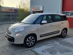 Bruin Gebruikt 2016 Fiat 500L Lounge MPV | € 8.750 (Eerlijke prijs)