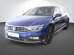Blauw Gebruikt 2023 VW Passat Elegance Stationwagen | € 36.629