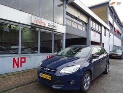 Blauw Gebruikt 2013 Ford Focus Trend Stationwagen | € 3.949 (Eerlijke prijs)
