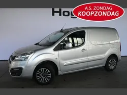 Zilver Gebruikt 2017 Peugeot Partner MPV | € 10.440 (Eerlijke prijs)