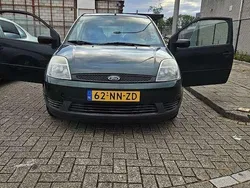 Groen Gebruikt 2004 Ford Fiesta Ambiente Hatchback | € 1.000 (Eerlijke prijs)