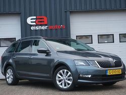Grijs (metallic) Gebruikt 2020 Skoda Octavia Business Line Stationwagen | € 12.749 (Goede deal)