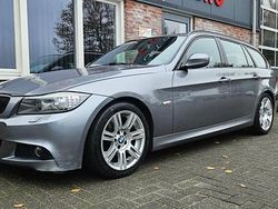 Grijs Gebruikt 2011 BMW 318 M Sport Stationwagen | € 4.950 (Goede deal)