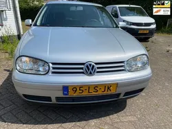 Grijs Gebruikt 2003 VW Golf IV Hatchback | € 3.950 (Duur)