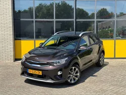 Bruin Gebruikt 2020 Kia Stonic 4 SUV | € 15.945 (Goede deal)
