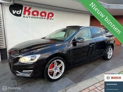 Zwart Gebruikt 2013 Volvo V60 Summum Stationwagen | € 6.850 (Duur)
