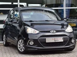 Zwart, metallic lak Gebruikt 2016 Hyundai i10 Premium Hatchback | € 5.950 (Goede deal)