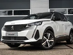 Wit Gebruikt 2024 Peugeot 3008 GT SUV | € 30.495