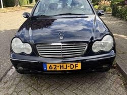 Blauw Gebruikt 2001 Mercedes C240 Elegance Sedan | € 3.450 (Eerlijke prijs)