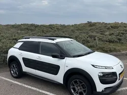 Wit Gebruikt 2016 Citroën C4 Cactus PureTech Hatchback | € 7.499 (Goede deal)