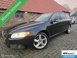 Zwart Gebruikt 2009 Volvo V70 Kinetic Stationwagen | € 2.350 (Eerlijke prijs)