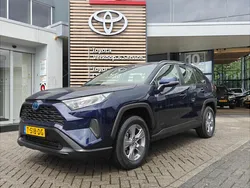 Gebruikt 2023 Toyota RAV4 Hybrid SUV | € 39.499 (Eerlijke prijs)