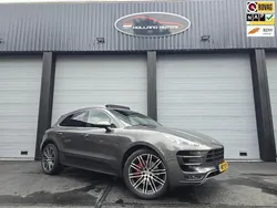 Grijs Gebruikt 2015 Porsche Macan Turbo SUV | € 34.950 (Goede deal)