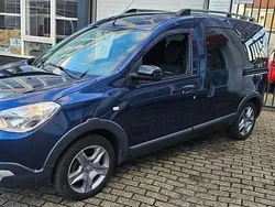 Blauw Gebruikt 2018 Dacia Dokker Ambiance Van | € 11.750 (Eerlijke prijs)