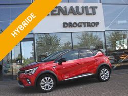 Rouge flamme / zwart dak (rood parelmoer) Gebruikt 2022 Renault Captur Intens SUV | € 24.925 (Iets duurder)