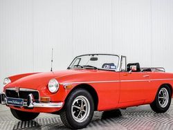 Rood Gebruikt 1974 MG B Cabriolet | € 14.900