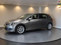 Grijs Gebruikt 2015 VW Golf VII Highline Hatchback | € 11.940 (Eerlijke prijs)