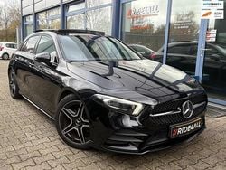 Zwart Gebruikt 2018 Mercedes A200 Business Hatchback | € 24.949 (Eerlijke prijs)