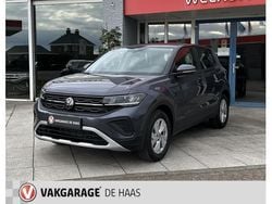 Grijs Nieuw 2025 VW T-Cross Edition SUV | € 29.950