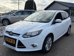Wit Gebruikt 2014 Ford Focus Titanium Stationwagen | € 4.450 (Eerlijke prijs)