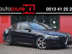 Zwart Gebruikt 2018 Alfa Romeo Giulia Business Sedan | € 14.950 (Super prijs)