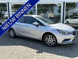 Grijs Gebruikt 2018 Opel Astra Edition Stationwagen | € 7.950 (Goede deal)