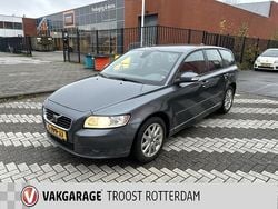 Grijs Gebruikt 2007 Volvo V50 Stationwagen | € 3.700 (Goede deal)