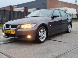 Grijs Gebruikt 2006 BMW 320 Executive Sedan | € 2.499 (Goede deal)