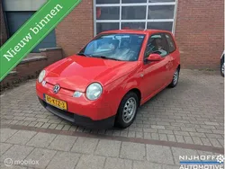 Rood Gebruikt 2001 VW Lupo Hatchback | € 995