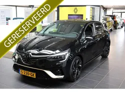 Zwart Gebruikt 2023 Renault Clio V Engineered Hatchback | € 23.900 (Iets duurder)