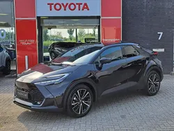 Zwart Nieuw 2025 Toyota C-HR Executive SUV | € 44.789 (Iets duurder)